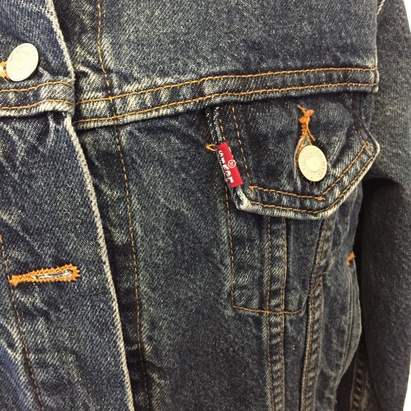 VINTAGE Levi’s Denim Trucker Jean Jacket Men’s M - Picture 4 of 9